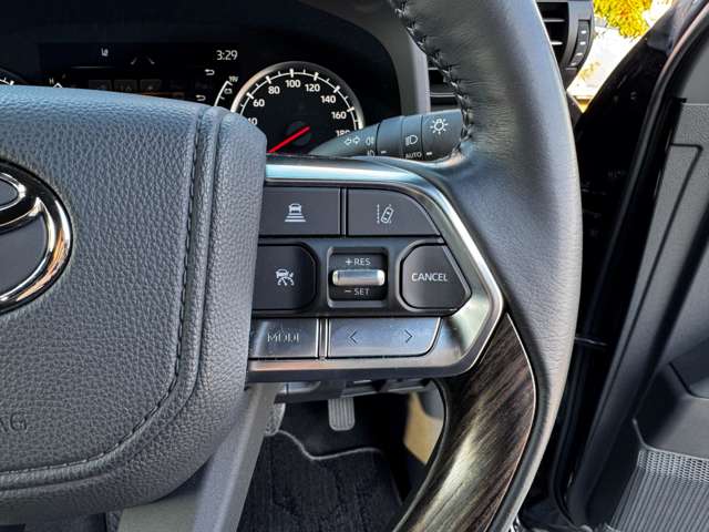 トヨタ ランドクルーザー ３．５ ＺＸ ４ＷＤ R4年 (九州・沖縄) 99