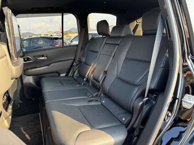 トヨタ ランドクルーザー ３．５ ＺＸ ４ＷＤ R4年 (九州・沖縄) 99