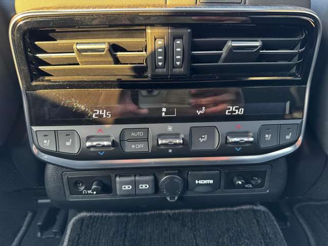 トヨタ ランドクルーザー ３．５ ＺＸ ４ＷＤ R4年 (九州・沖縄) 99