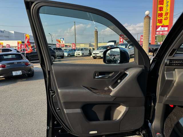 トヨタ ランドクルーザー ３．５ ＺＸ ４ＷＤ R4年 (九州・沖縄) 99