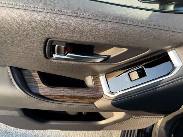 トヨタ ランドクルーザー ３．５ ＺＸ ４ＷＤ R4年 (九州・沖縄) 99