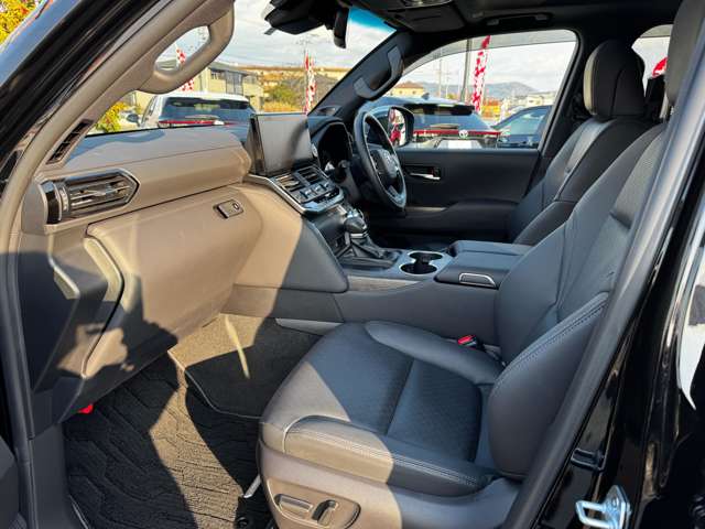 トヨタ ランドクルーザー ３．５ ＺＸ ４ＷＤ R4年 (九州・沖縄) 99