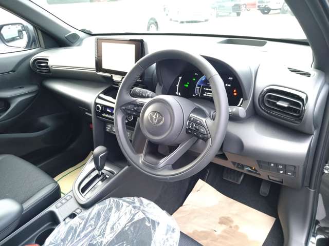 トヨタ ヤリスクロス　ハイブリッド １．５ ハイブリッド Ｚ R6年 (九州・沖縄) 99