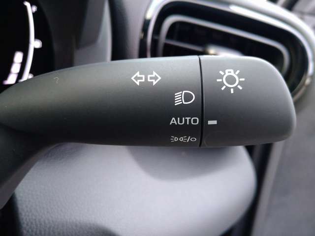 トヨタ ヤリスクロス　ハイブリッド １．５ ハイブリッド Ｚ R6年 (九州・沖縄) 99