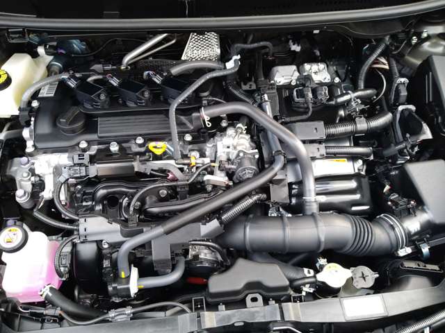 トヨタ ヤリスクロス　ハイブリッド １．５ ハイブリッド Ｚ R6年 (九州・沖縄) 99