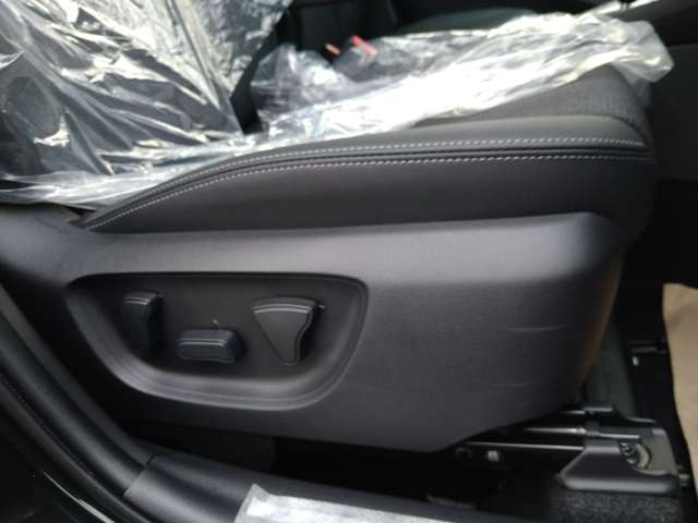 トヨタ ヤリスクロス　ハイブリッド １．５ ハイブリッド Ｚ R6年 (九州・沖縄) 99