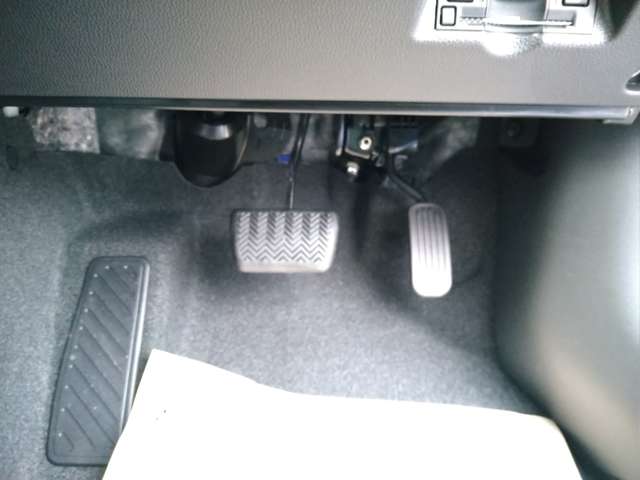 トヨタ ヤリスクロス　ハイブリッド １．５ ハイブリッド Ｚ R6年 (九州・沖縄) 99