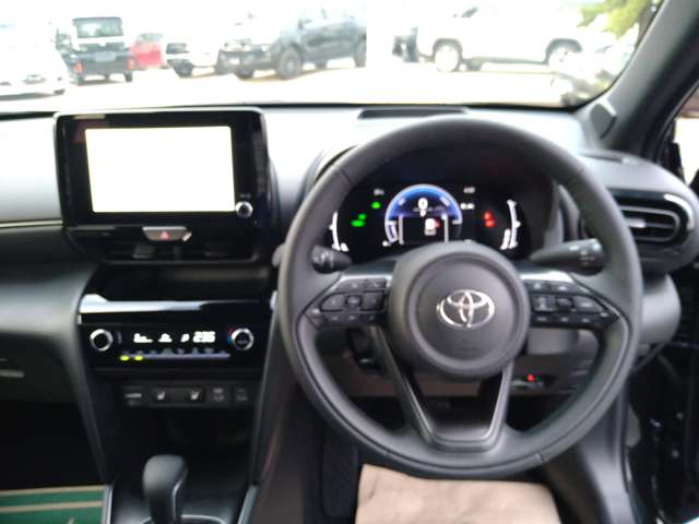 トヨタ ヤリスクロス　ハイブリッド １．５ ハイブリッド Ｚ R6年 (九州・沖縄) 99