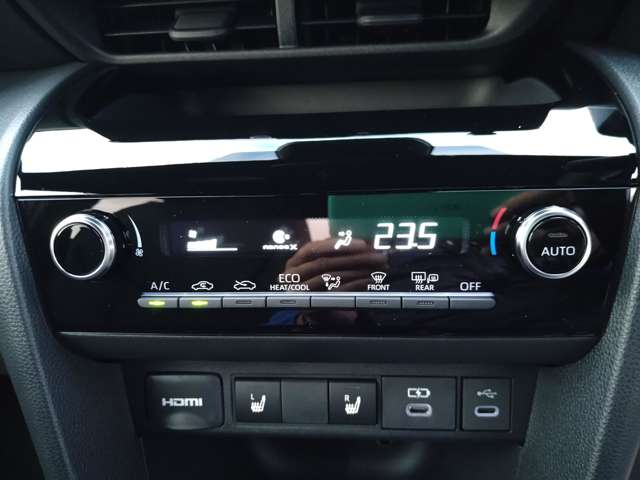 トヨタ ヤリスクロス　ハイブリッド １．５ ハイブリッド Ｚ R6年 (九州・沖縄) 99