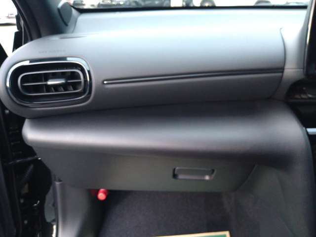 トヨタ ヤリスクロス　ハイブリッド １．５ ハイブリッド Ｚ R6年 (九州・沖縄) 99