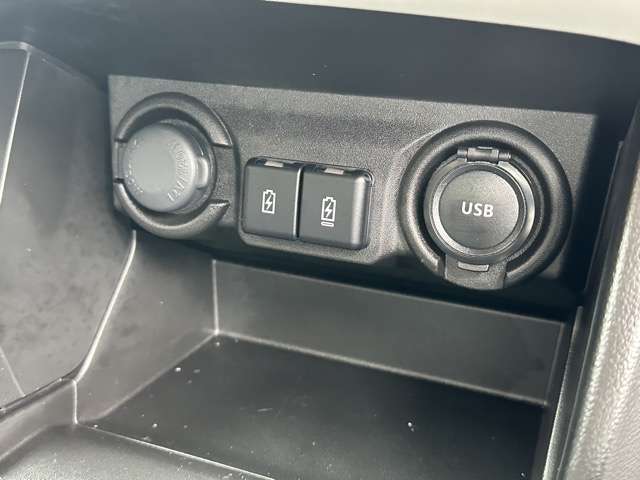 スズキ スイフト １．２ ハイブリッド ＭＺ R6年 (東海) 99