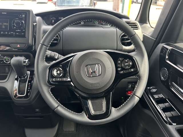 ホンダ Ｎ　ＢＯＸ カスタム ６６０ Ｌ ターボ R5年 (東海) 99