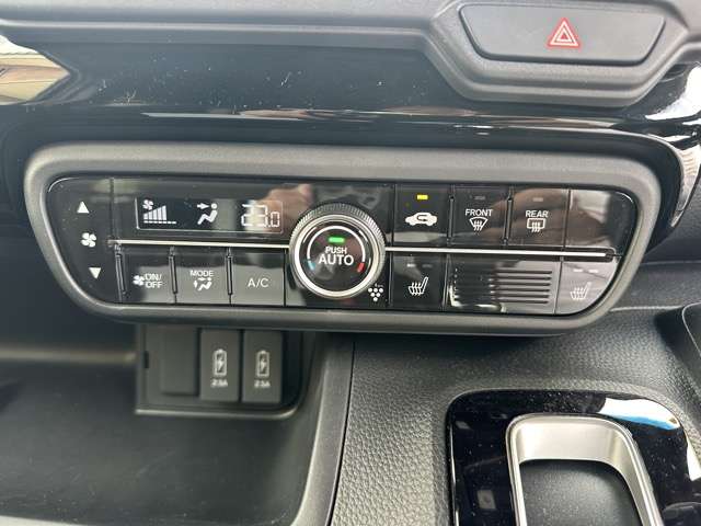 ホンダ Ｎ　ＢＯＸ カスタム ６６０ Ｌ ターボ R5年 (東海) 99