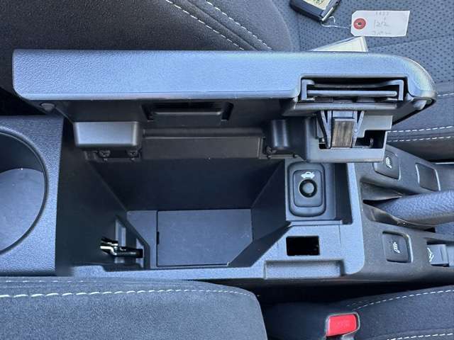 トヨタ コペン ６６０ ＧＲ スポーツ R5年 (東海) 99