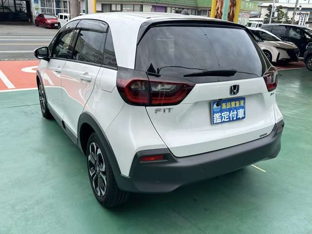 ホンダ フィット　ハイブリッド １．５ Ｅ：ＨＥＶ クロスター R4年 (東海) 99