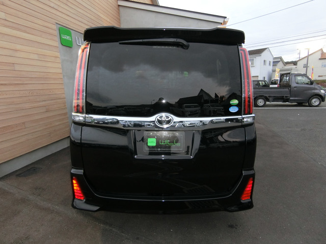 トヨタ ノア ２．０ ＳＩ H29年 (中国) 99