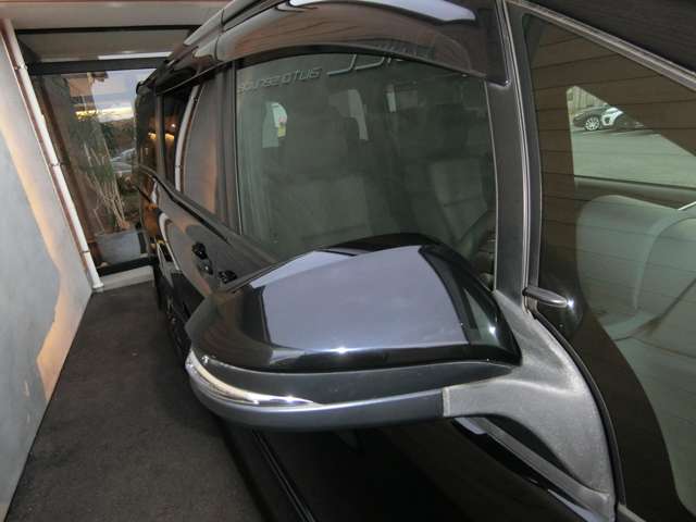 トヨタ ノア ２．０ ＳＩ H29年 (中国) 99