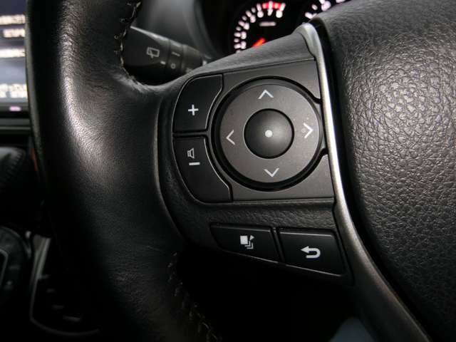 トヨタ ノア ２．０ ＳＩ H29年 (中国) 99