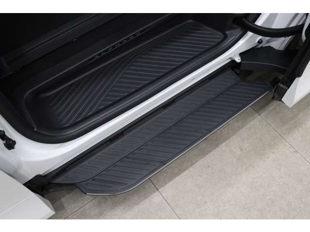 トヨタ アルファード　ハイブリッド ハイブリッド ２．５ Ｚ R6年 (東海) 99