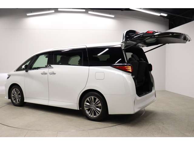 トヨタ アルファード　ハイブリッド ハイブリッド ２．５ Ｚ R6年 (東海) 99