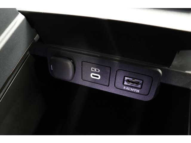 トヨタ アルファード　ハイブリッド ハイブリッド ２．５ Ｚ R6年 (東海) 99