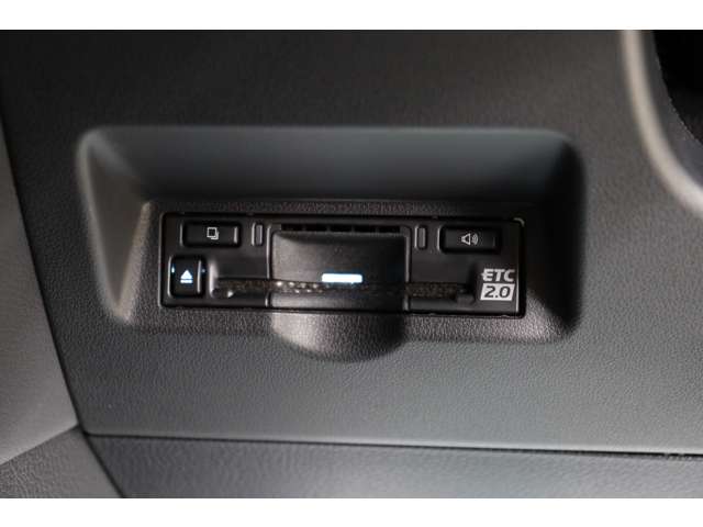 トヨタ アルファード　ハイブリッド ハイブリッド ２．５ Ｚ R6年 (東海) 99