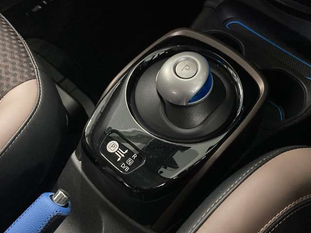 日産 ノート １．２ Ｅ－ＰＯＷＥＲ メダリスト ＦＯＵＲ ４ＷＤ H30年 (北海道) 99