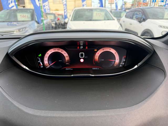 プジョー ３００８ ＧＴ ブルーＨＤＩ ディーゼルターボ R1年 (東北) 99