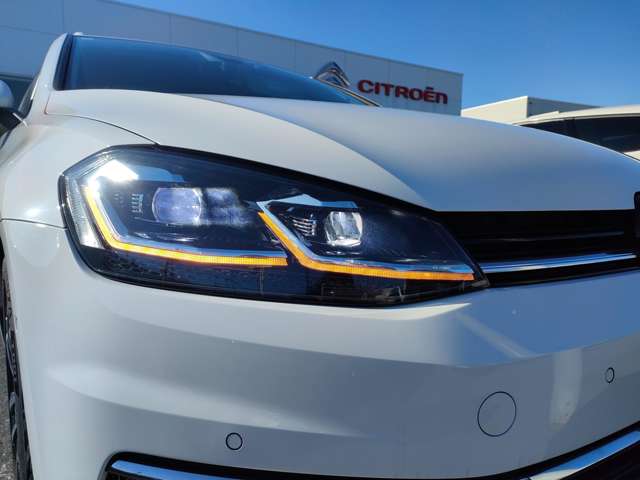 フォルクスワーゲン ゴルフヴァリアント ＴＳＩ　コンフォートライン　マイスター R2年 (東北) 99