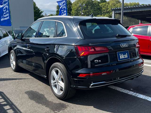 アウディ Ｑ５ ４５ ＴＦＳＩ クワトロ スポーツ Ｓラインパッケージ ４ＷＤ R2年 (東北) 99