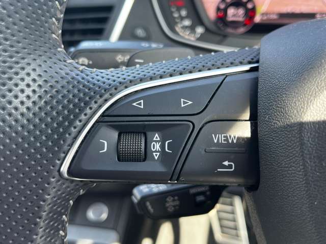 アウディ Ｑ５ ４５ ＴＦＳＩ クワトロ スポーツ Ｓラインパッケージ ４ＷＤ R2年 (東北) 99