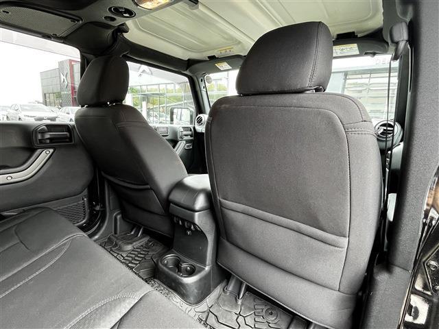 ジープ ラングラー　アンリミテッド アンリミテッド スポーツ ４ＷＤ H30年 (東北) 99
