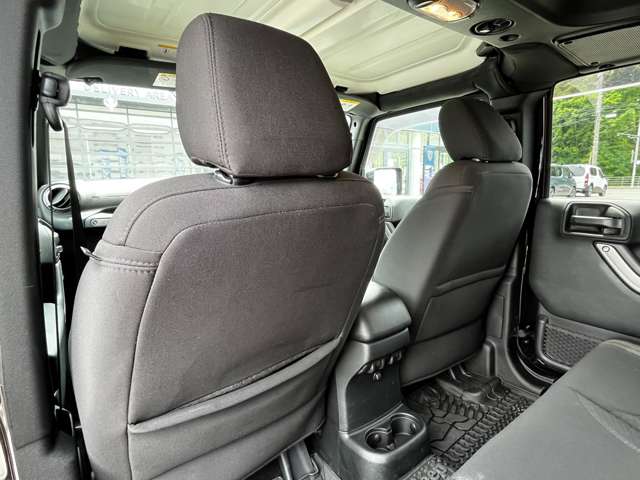 ジープ ラングラー　アンリミテッド アンリミテッド スポーツ ４ＷＤ H30年 (東北) 99