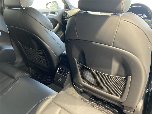 アウディ Ｓ３　スポーツバック ２．０ ４ＷＤ H29年 (東北) 99