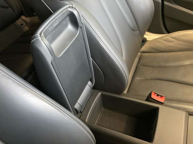 アウディ Ｓ３　スポーツバック ２．０ ４ＷＤ H29年 (東北) 99