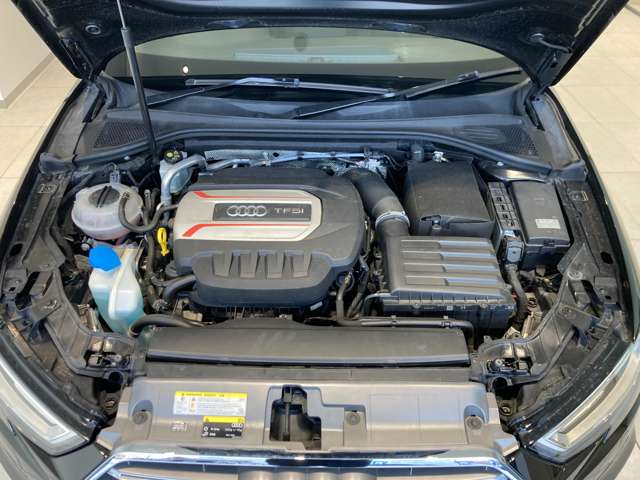 アウディ Ｓ３　スポーツバック ２．０ ４ＷＤ H29年 (東北) 99