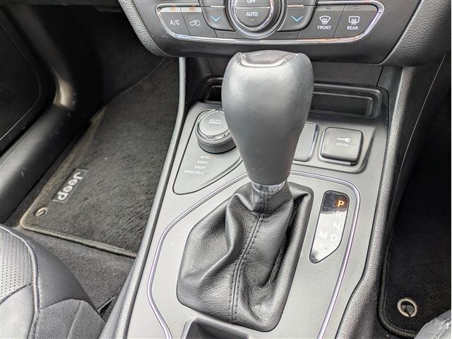 ジープ チェロキー ロンジチュード ４ＷＤ R3年 (東北) 99