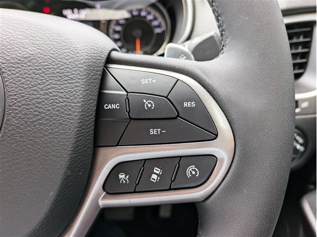 ジープ チェロキー ロンジチュード ４ＷＤ R3年 (東北) 99