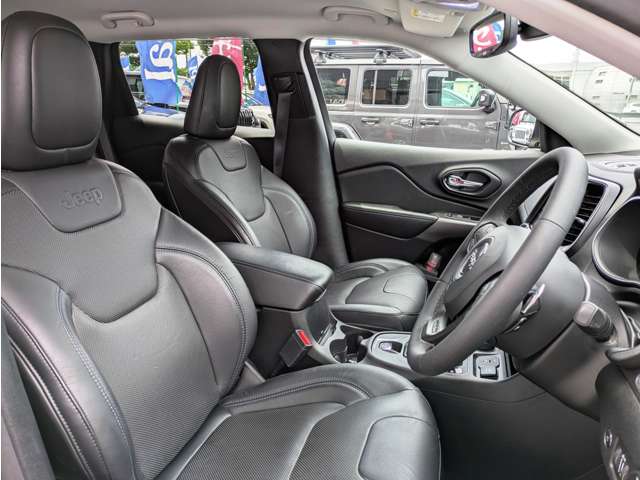 ジープ チェロキー ロンジチュード ４ＷＤ R3年 (東北) 99