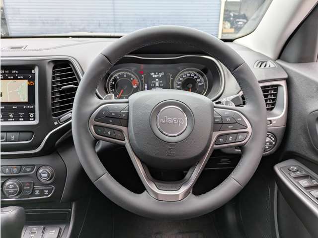 ジープ チェロキー ロンジチュード ４ＷＤ R3年 (東北) 99