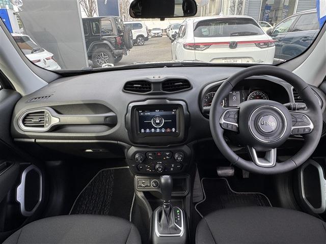 ジープ レネゲード ロンジチュード R3年 (東北) 99