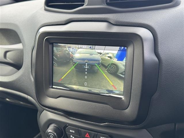 ジープ レネゲード ロンジチュード R3年 (東北) 99