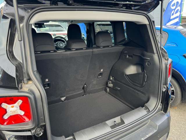 ジープ レネゲード ロンジチュード R3年 (東北) 99