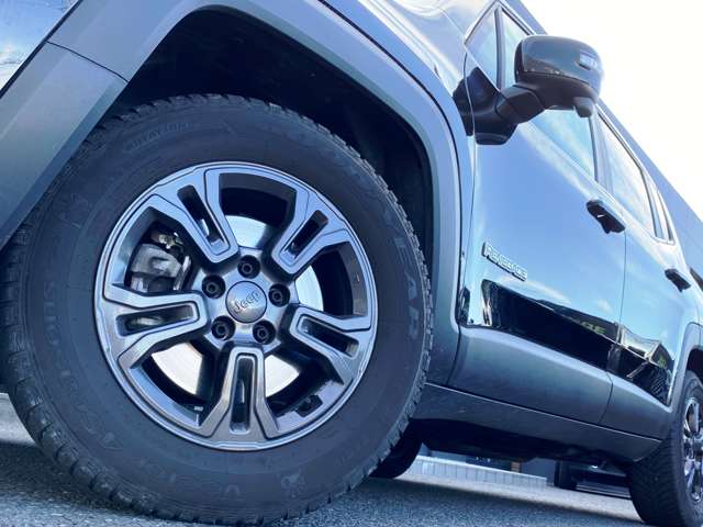 ジープ レネゲード ロンジチュード R3年 (東北) 99