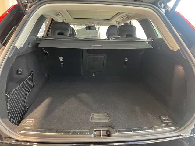 ボルボ ＸＣ６０ ウルトラ Ｂ５ ＡＷＤ ４ＷＤ R7年 (東北) 99