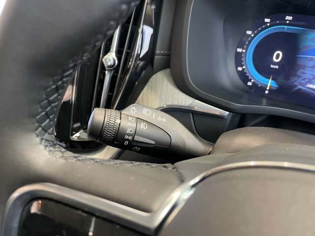 ボルボ ＸＣ６０ ウルトラ Ｂ５ ＡＷＤ ４ＷＤ R7年 (東北) 99