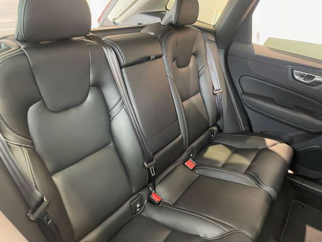 ボルボ ＸＣ６０ ウルトラ Ｂ５ ＡＷＤ ４ＷＤ R7年 (東北) 99