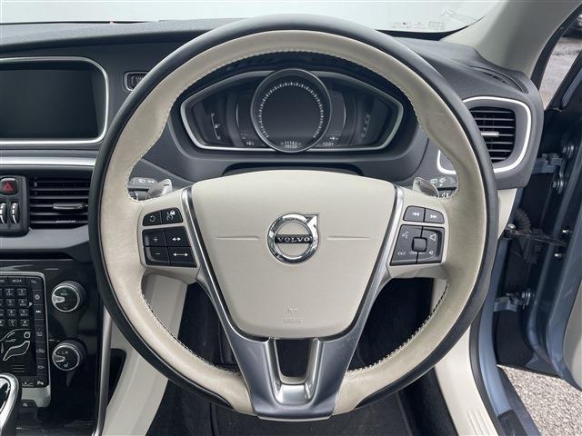 ボルボ Ｖ４０ Ｔ３　モメンタム H30年 (東北) 99