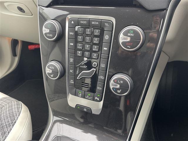 ボルボ Ｖ４０ Ｔ３　モメンタム H30年 (東北) 99