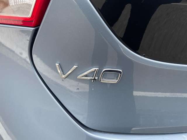 ボルボ Ｖ４０ Ｔ３　モメンタム H30年 (東北) 99